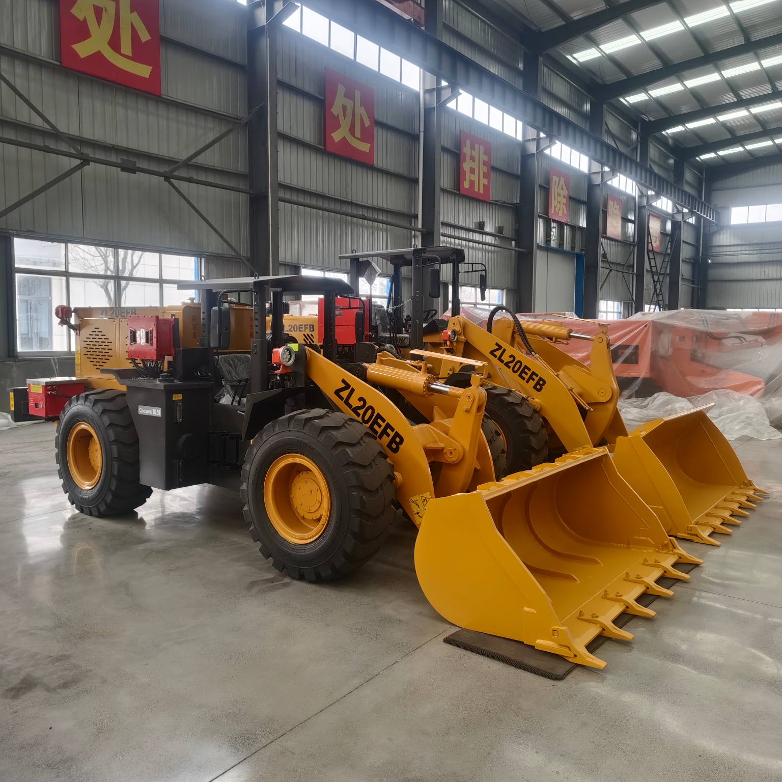 Chargeuse sur pneus souterraine